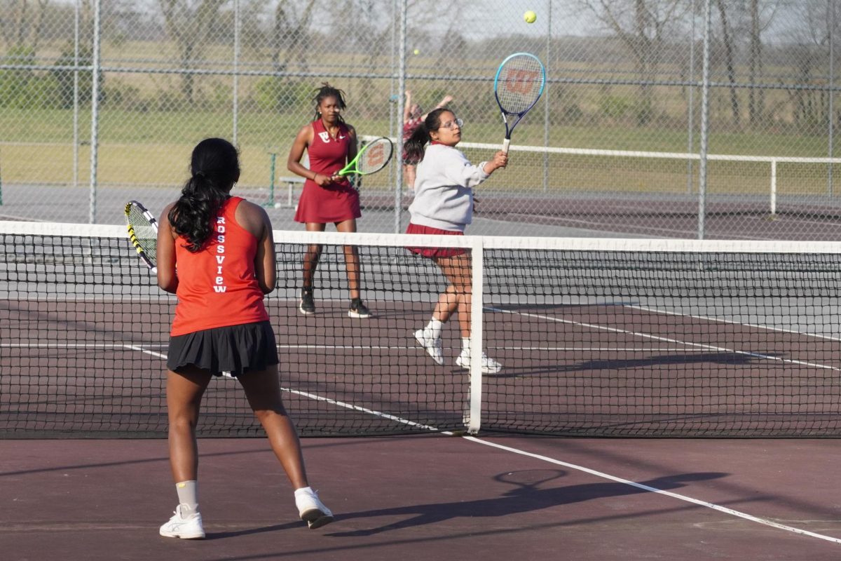 Photo Gallery: Tennis vs. Rossview, March 28, 2024